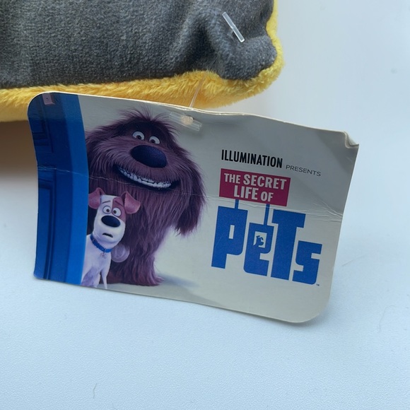 The Secret Life of Pets Small Pillow - Picture 5 of 5